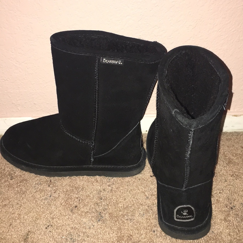 ***REAL*** bearpaw  boots! 🐻